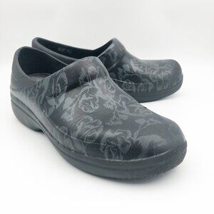 CROCS Neria Pro II Slip Resistant Floral Graphic Clogs Womens 9
